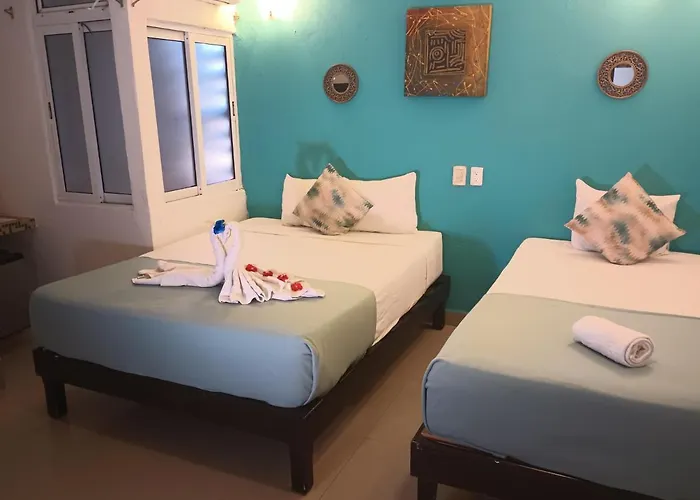 Hotel Playa Y Mar 3*
